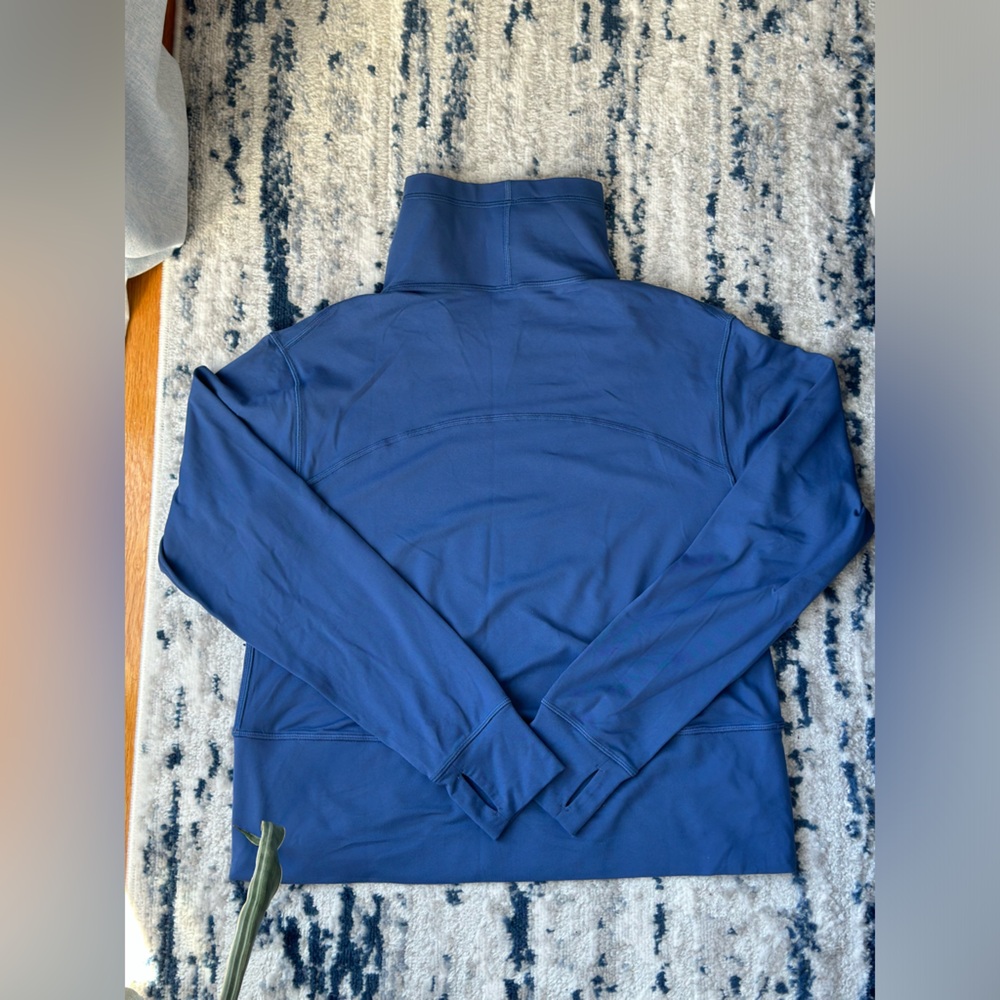 NWOT Lululemon Ready to Rulu Pullover